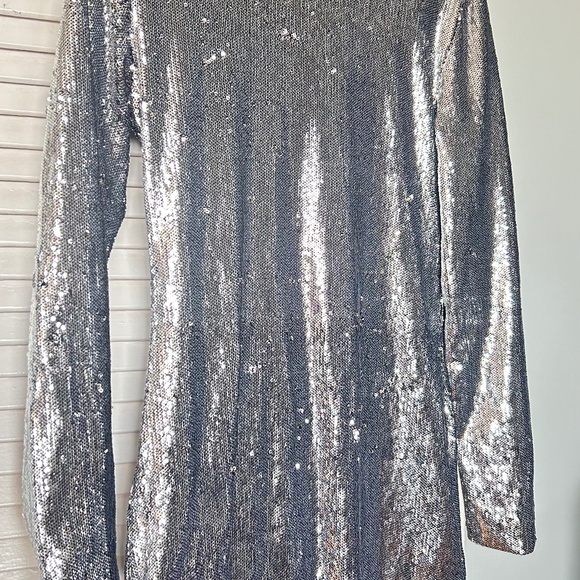 Forever 21 silver sequin dress Large - Picture 1 of 5